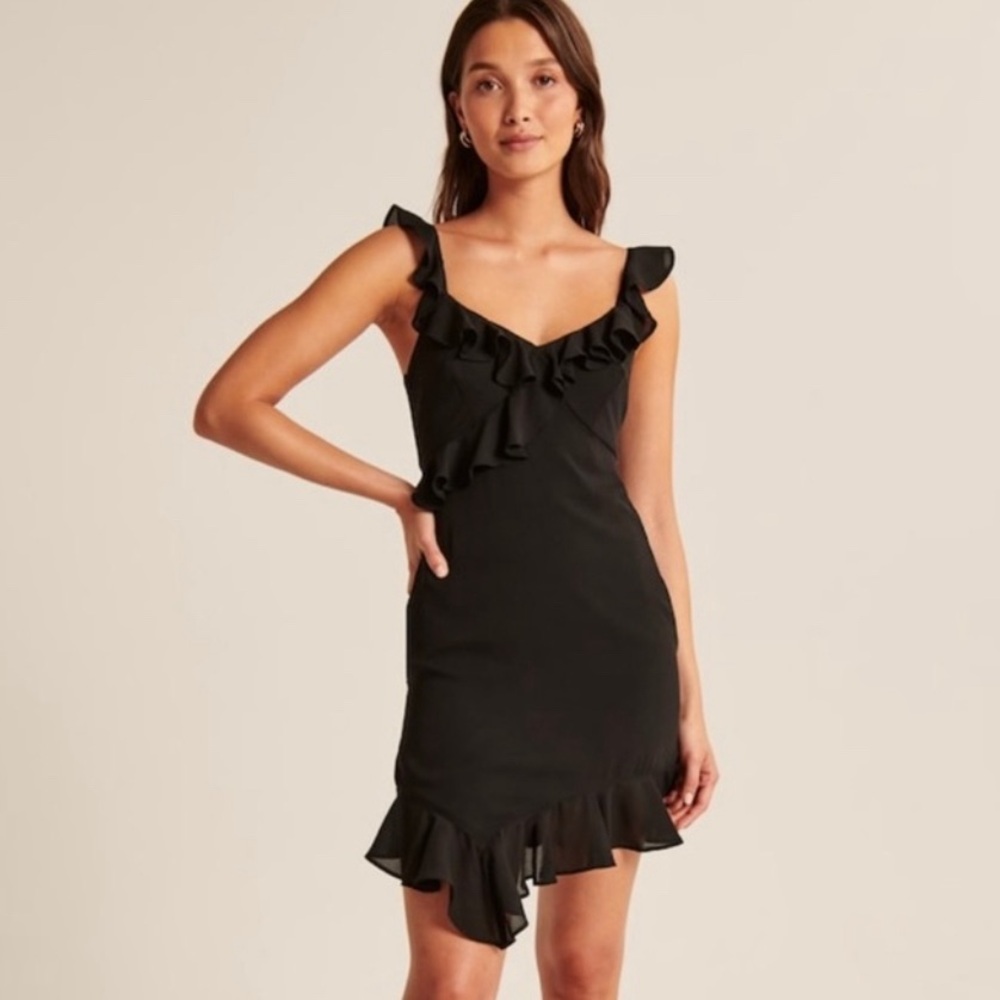 Black Abercrombie & Fitch dress with ruffles.